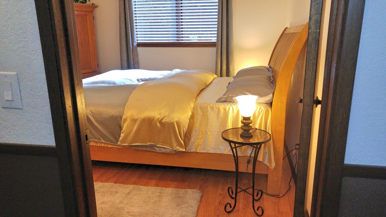 Photo of Bedroom in Inglewood