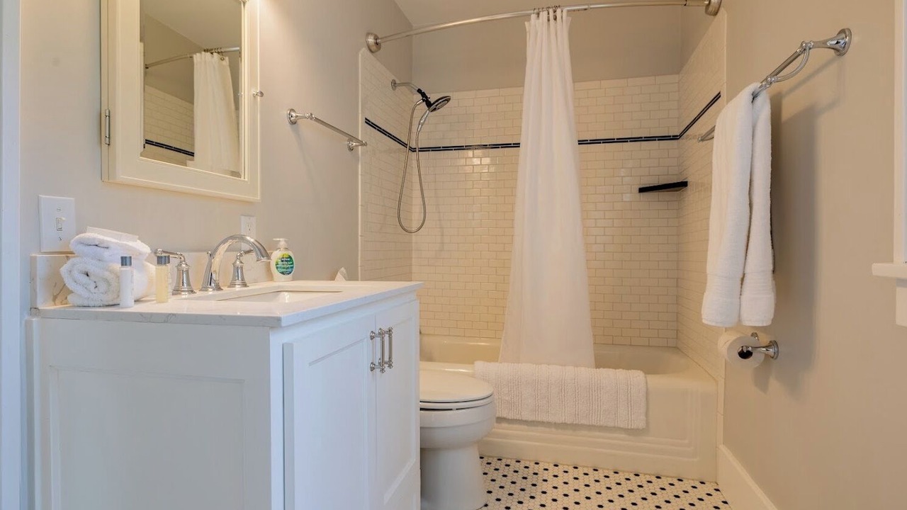 Photo of Bathroom in Cody