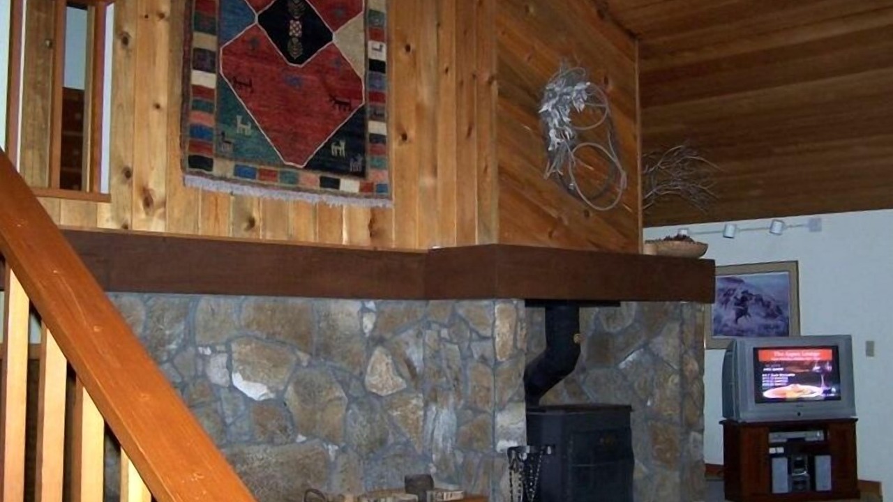 Photo of Bedroom in Black Butte Ranch