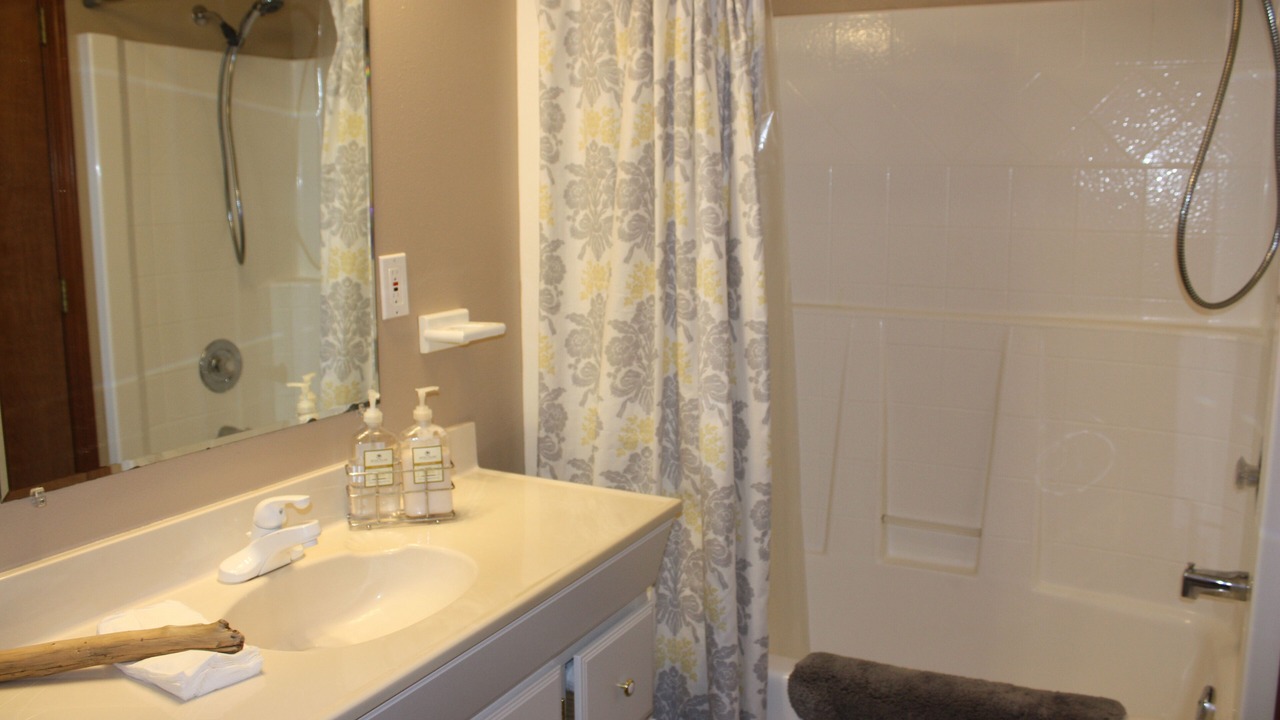 Photo of Bathroom in Orondo
