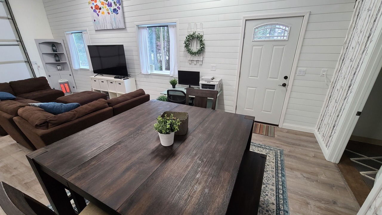 Photo of Livingroom in Hayden