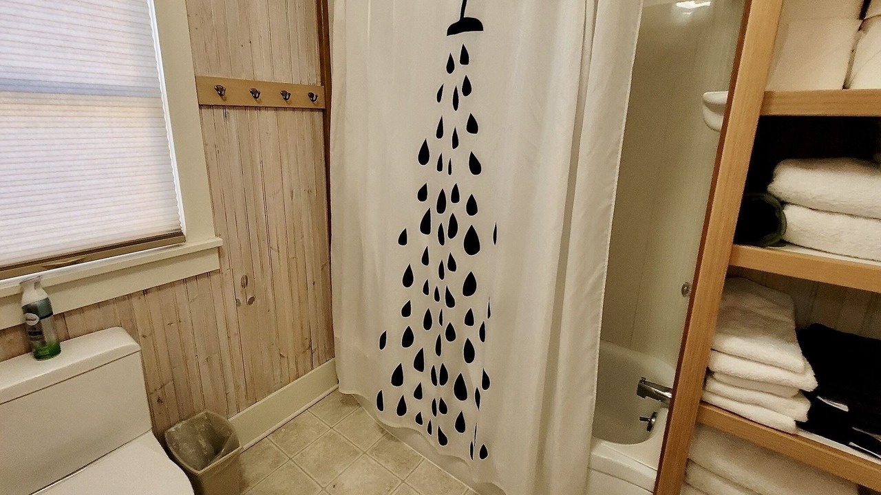 Photo of Bathroom in Winthrop