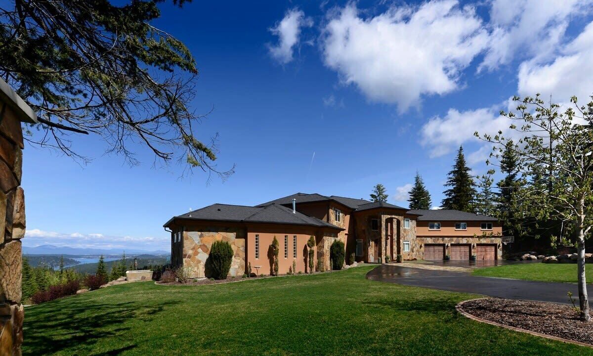 Photo of Outdoor in Harrison