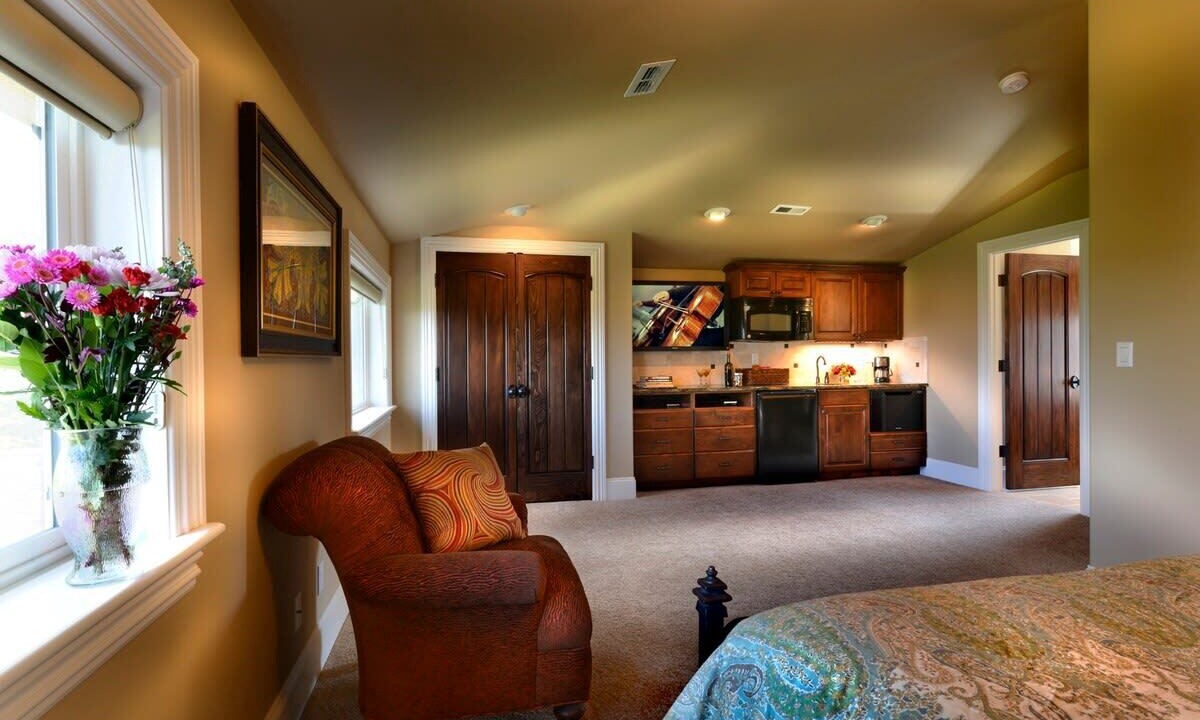 Photo of Bedroom in Harrison