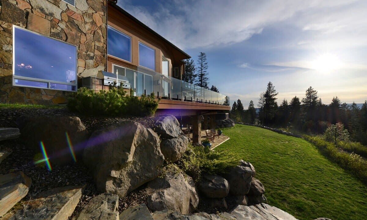 Photo of Outdoor in Harrison
