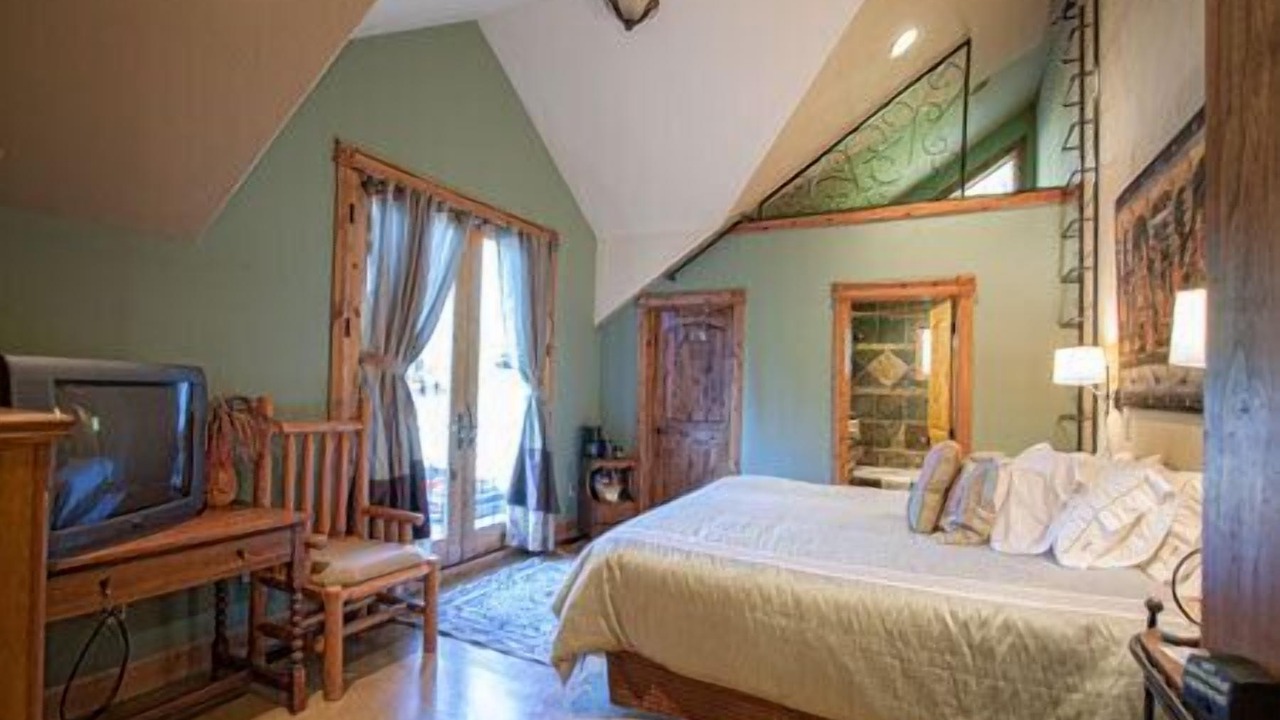 Photo of Bedroom in Sandpoint