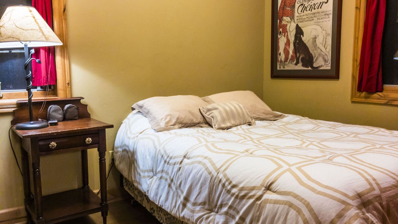 Photo of Bedroom in Sandpoint