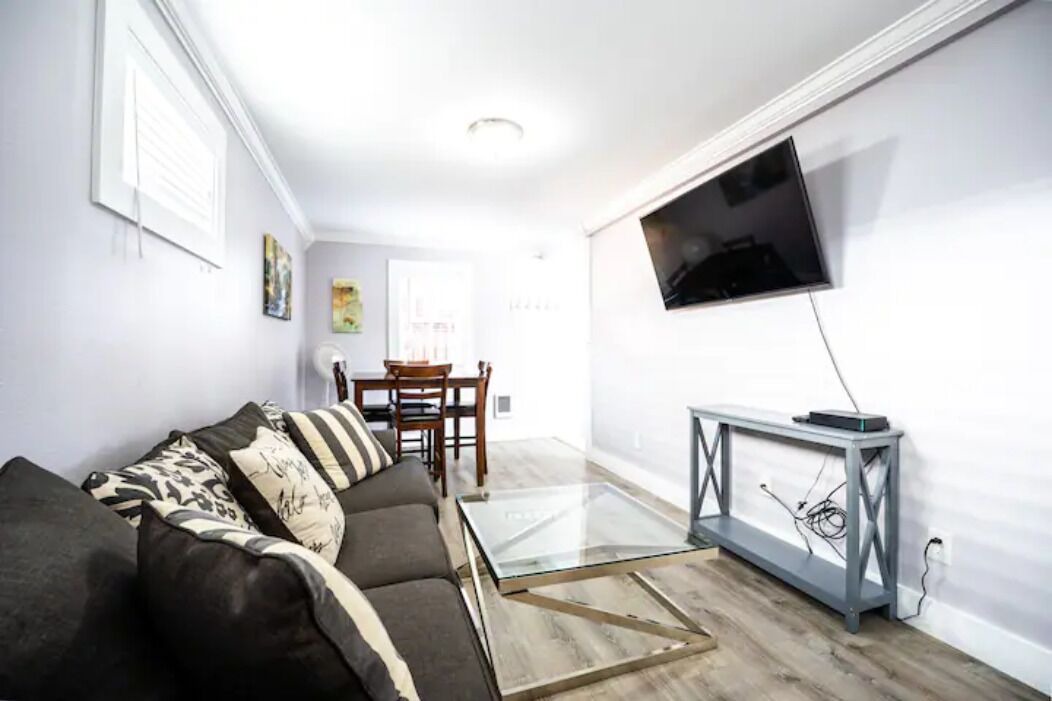 Photo of Livingroom in Hilltop