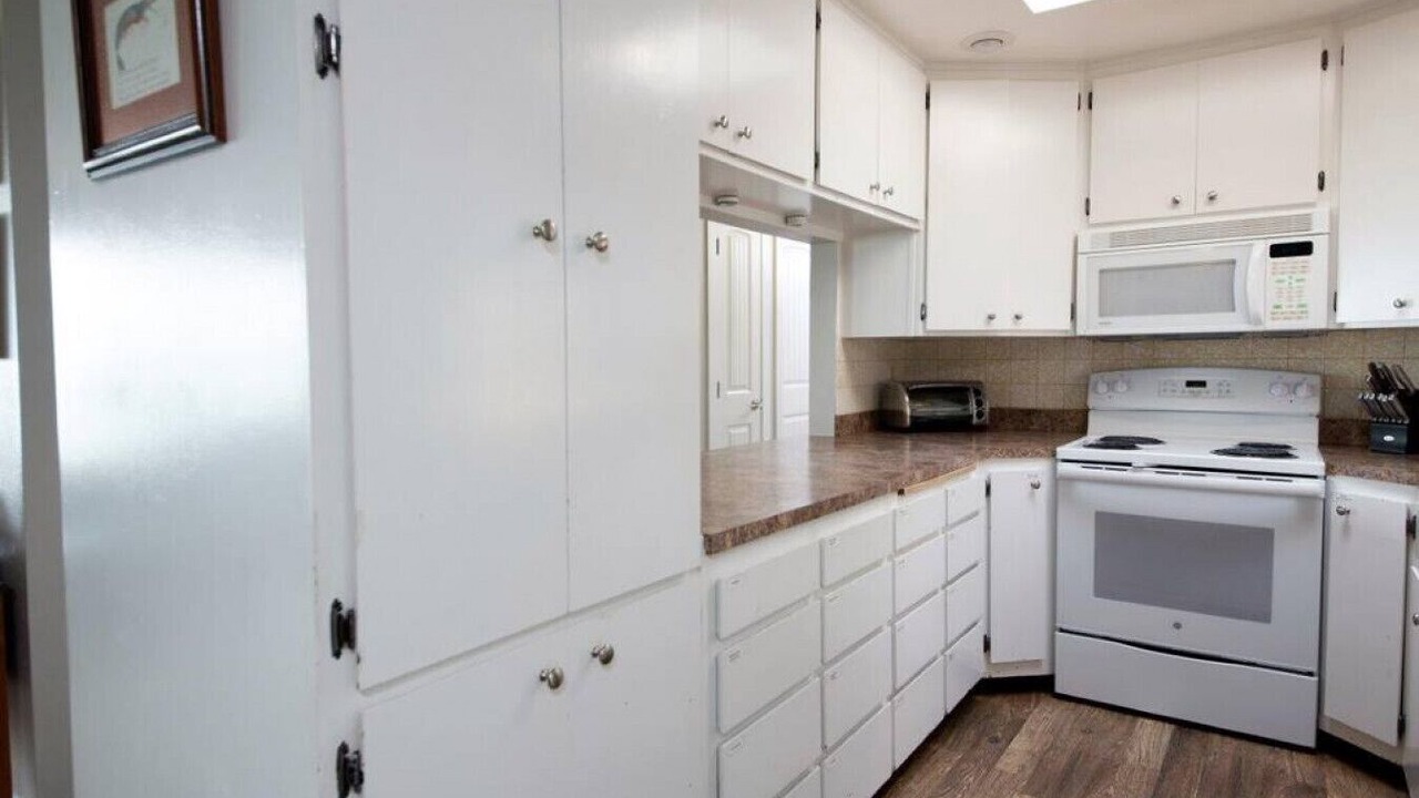 Photo of Kitchen in Brinnon