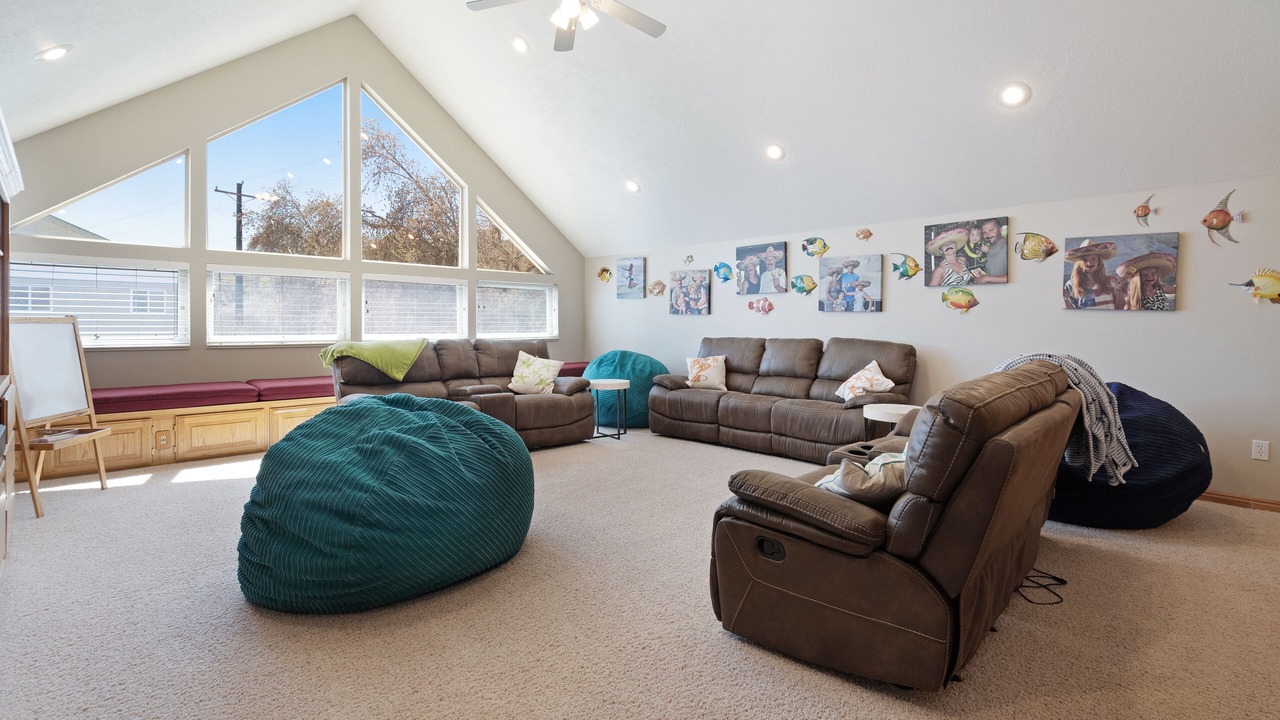 Photo of Livingroom in Fish Haven