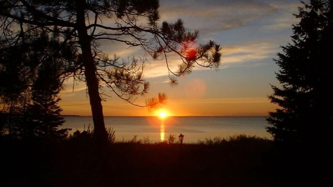 Photo of Others in Mackinaw City