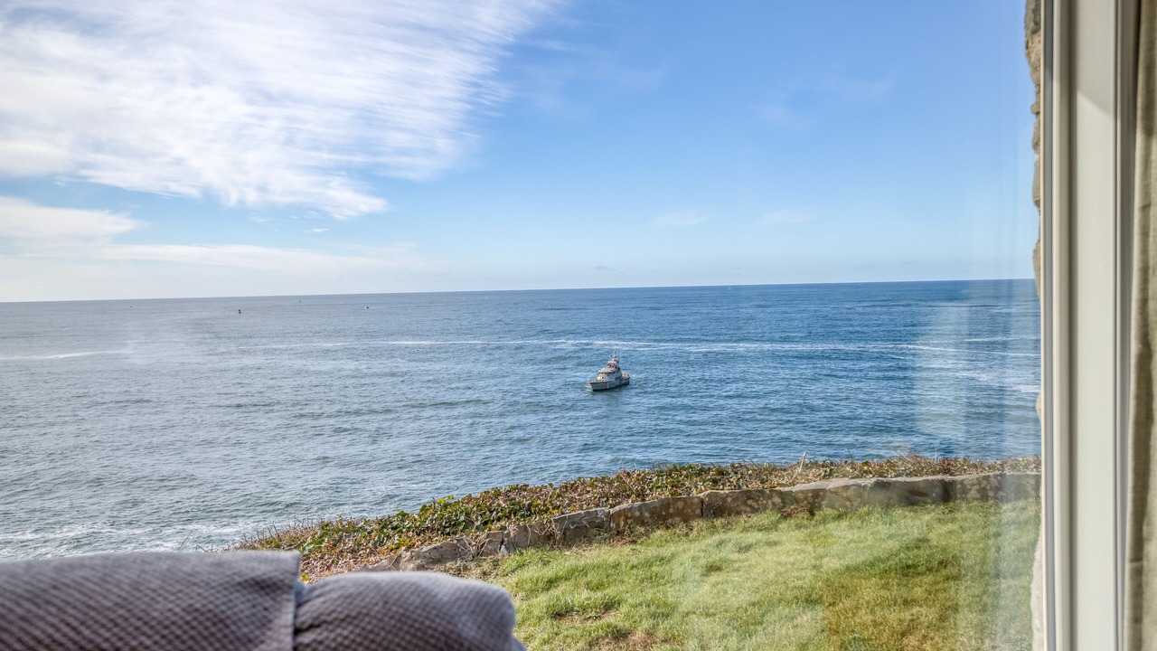Photo of Others in Depoe Bay