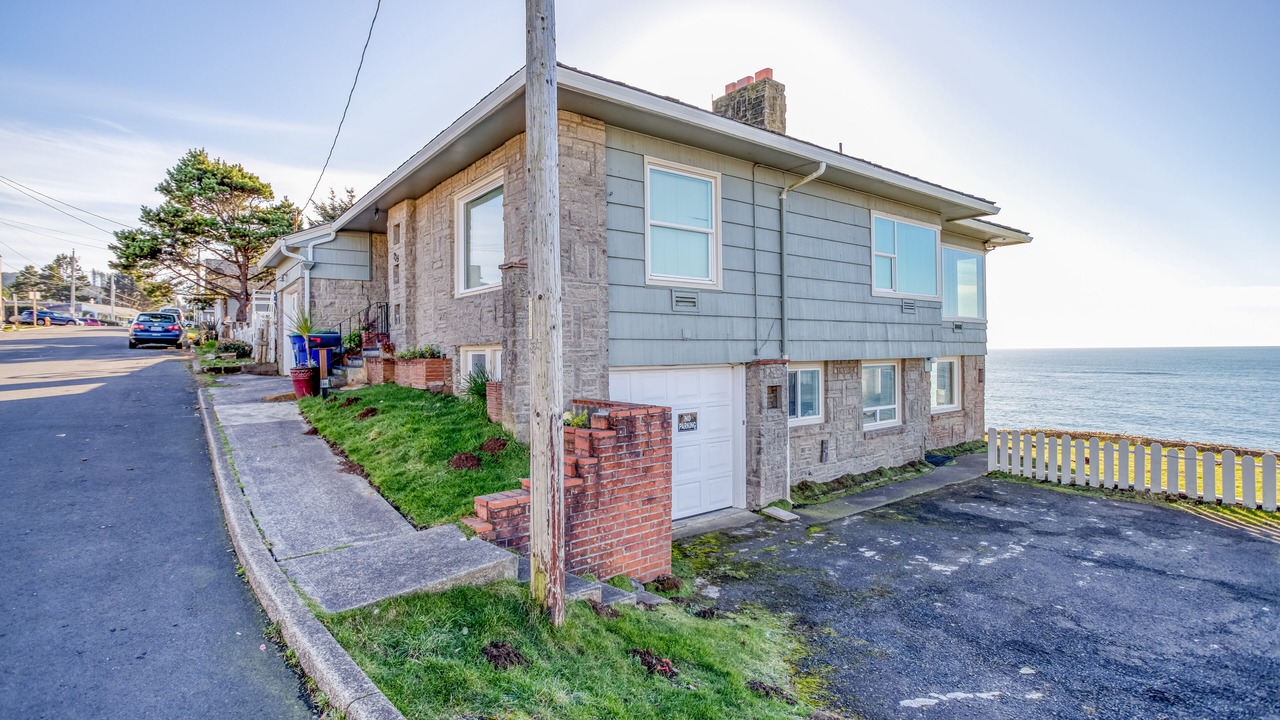 Photo of Outdoor in Depoe Bay
