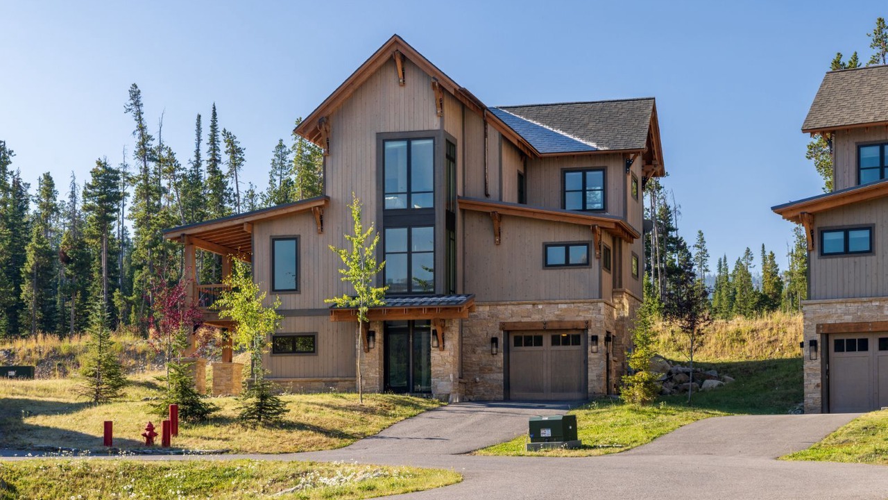 Photo of Outdoor in Powder Ridge