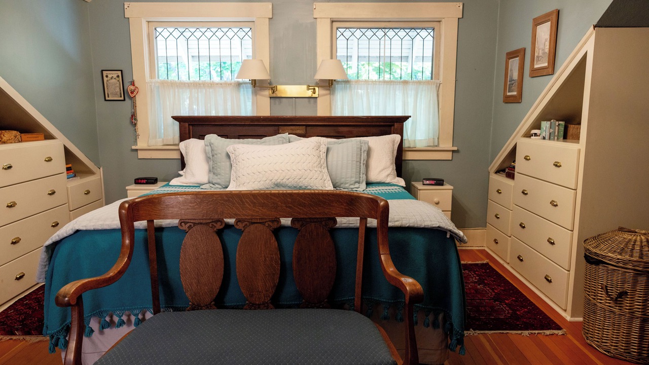 Photo of Bedroom in Garden District