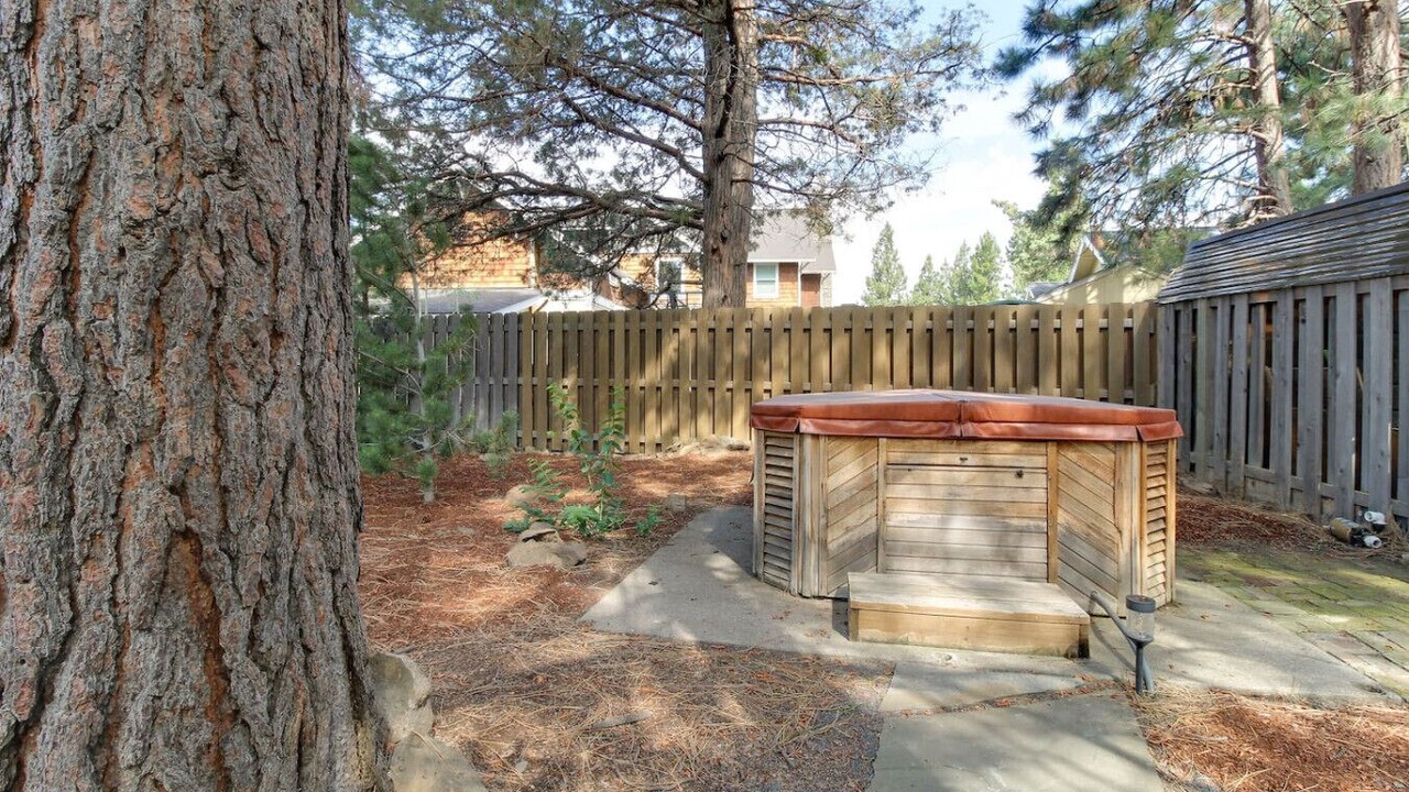 Photo of Others in Bend