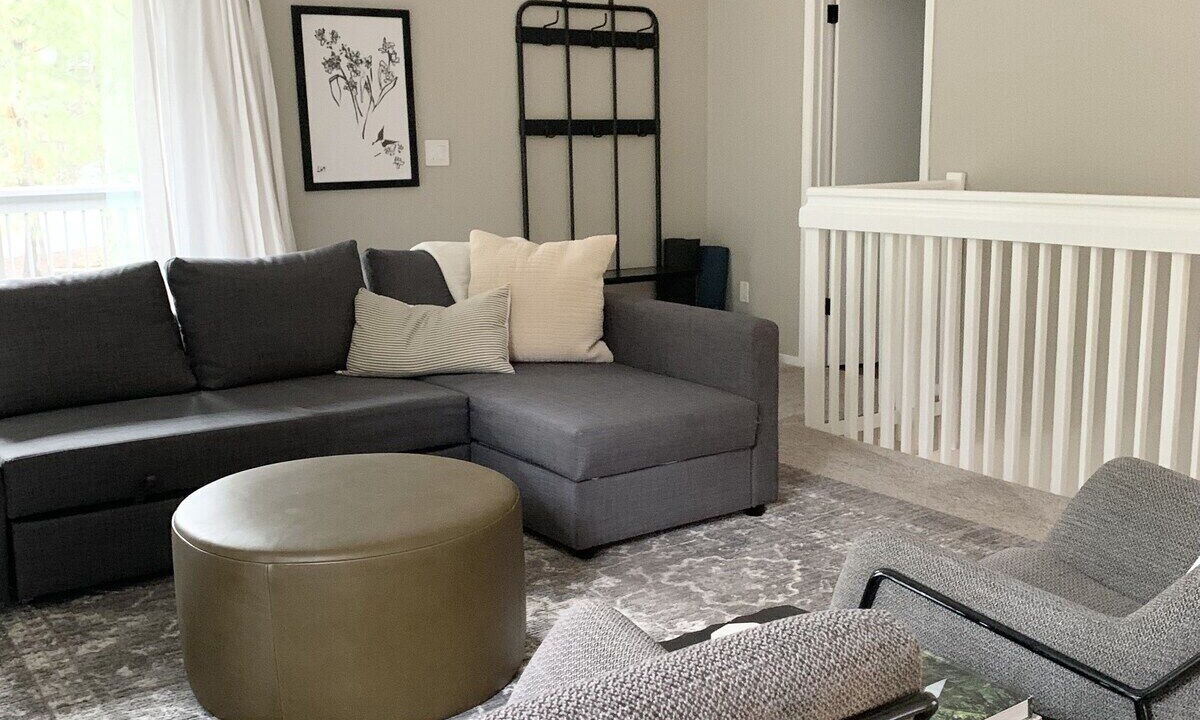 Photo of Livingroom in Black Butte Ranch