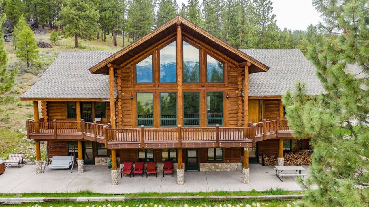 Photo of Outdoor in Tamarack