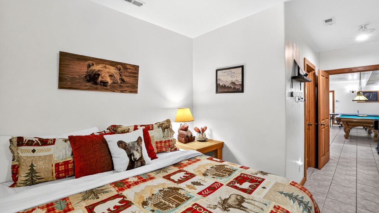 Photo of Bedroom in Tamarack