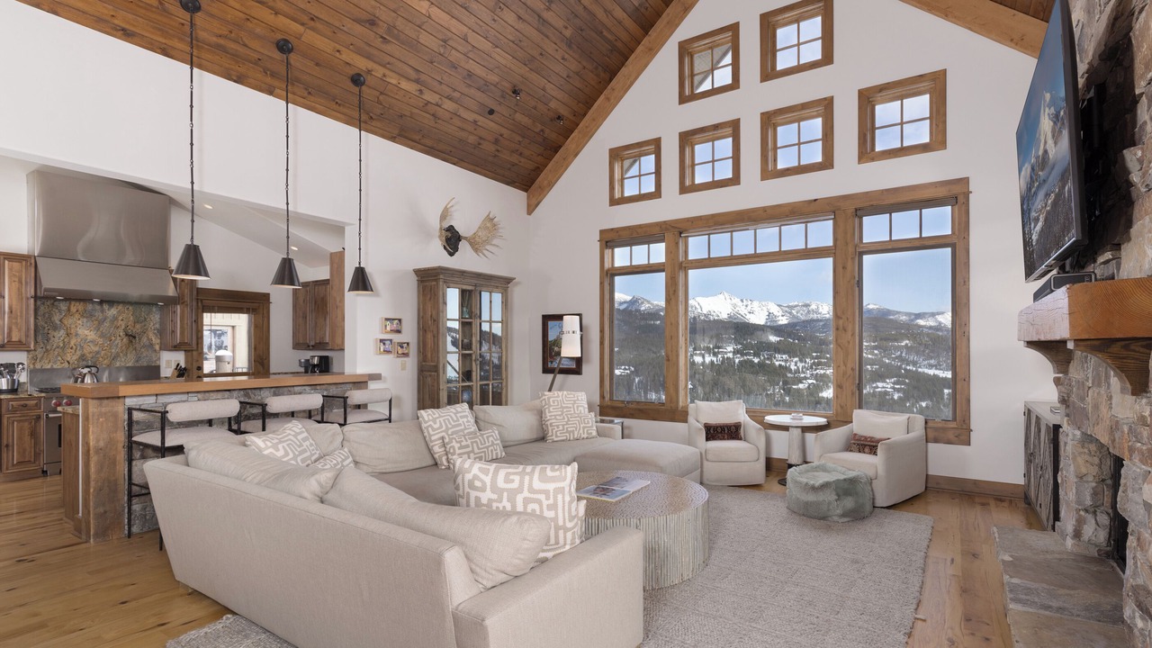 Photo of Bedroom in Saddle Ridge