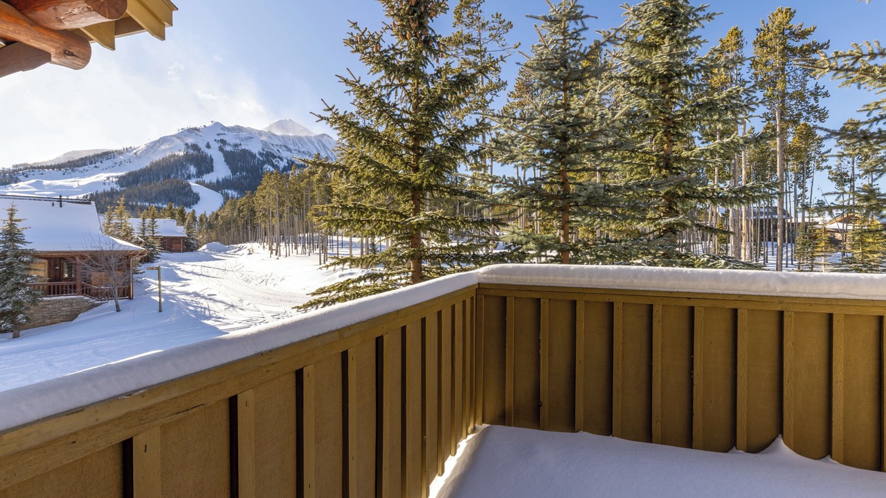 Photo of Patio Balcony in Saddle Ridge