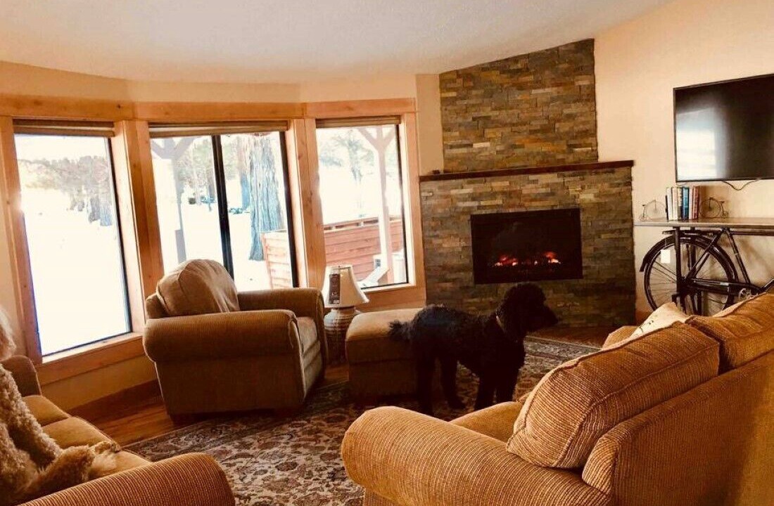 Photo of Livingroom in Sisters