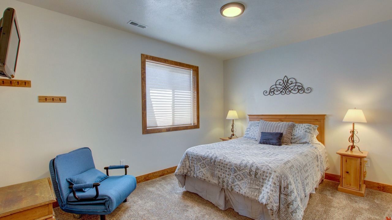 Photo of Bedroom in Garden City