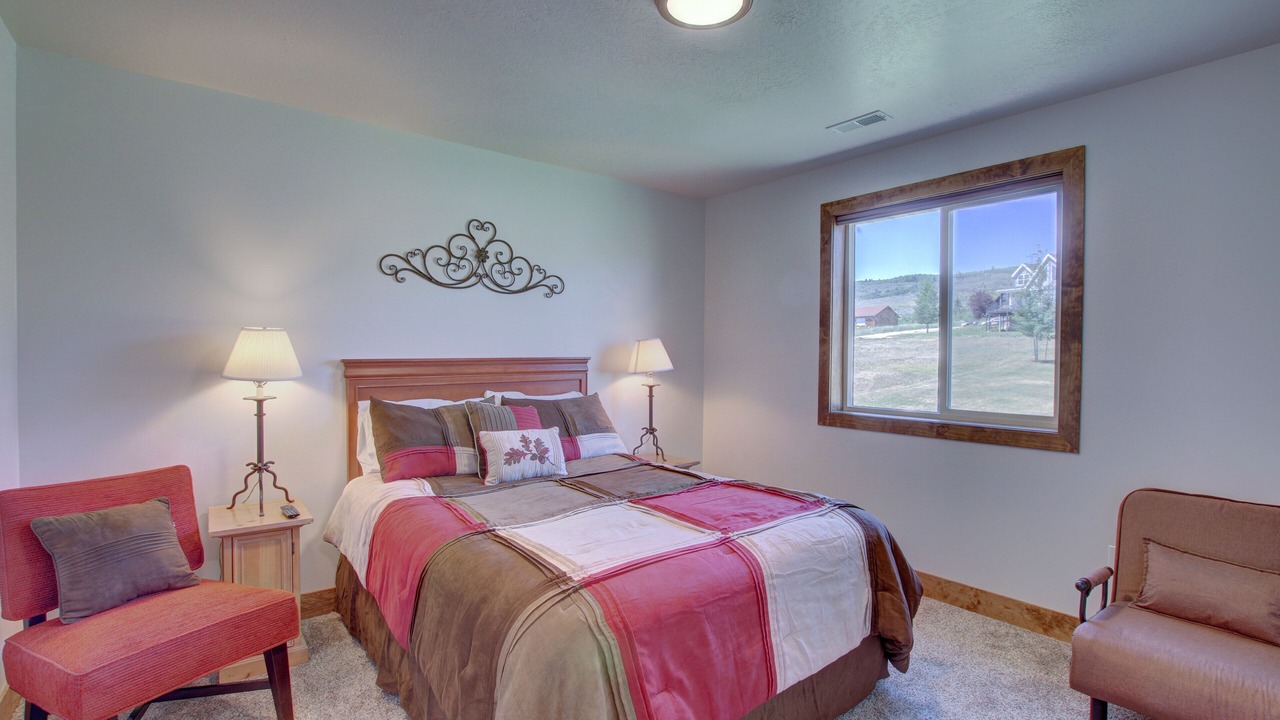 Photo of Bedroom in Garden City