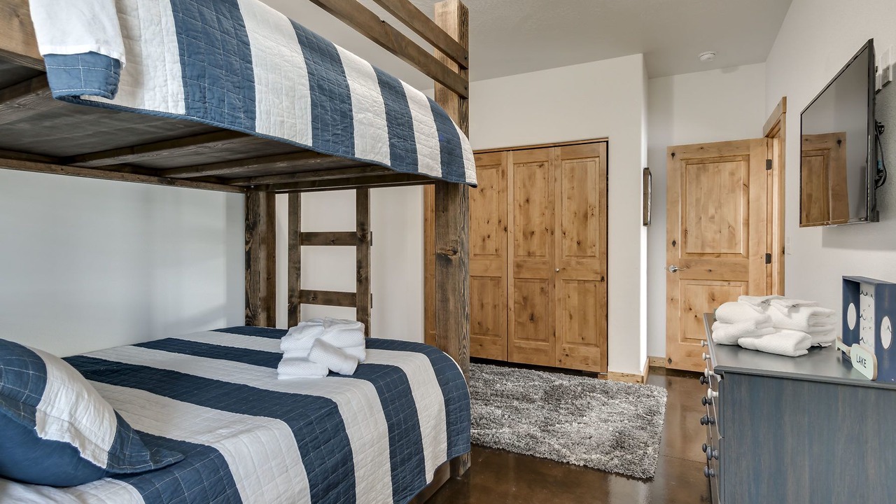 Photo of Bedroom in Bayview