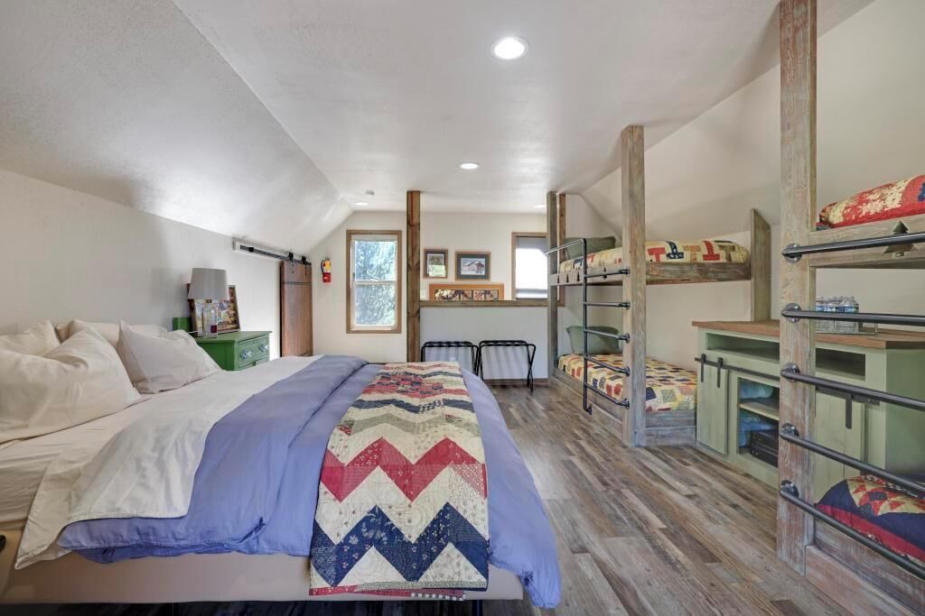 Photo of Bedroom in Corral