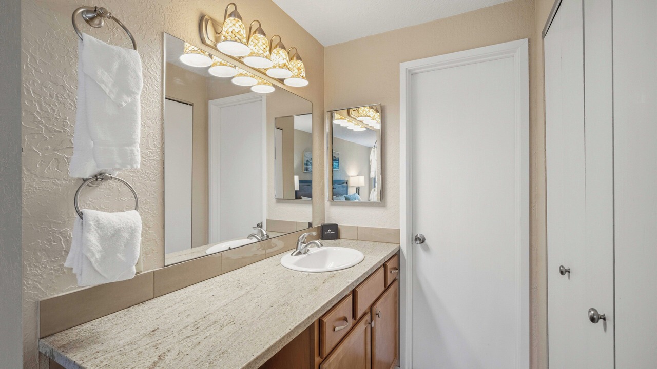 Photo of Bathroom in Tennis Village
