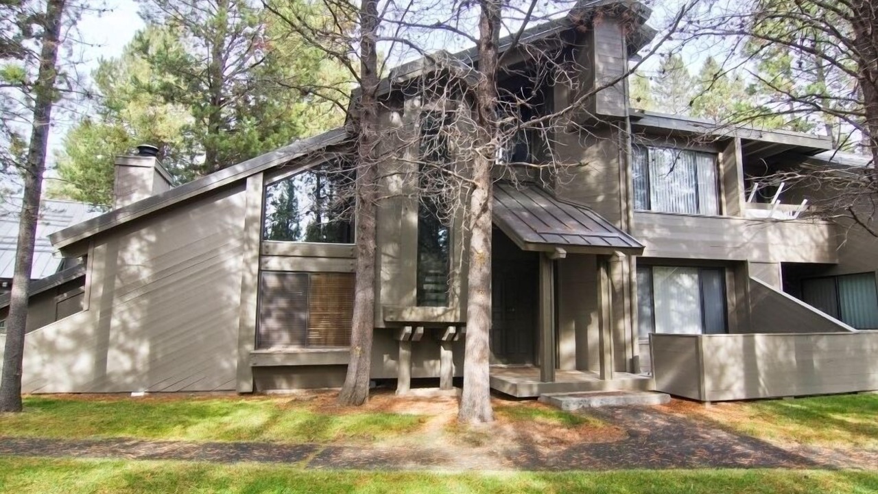 Photo of Others in Tennis Village