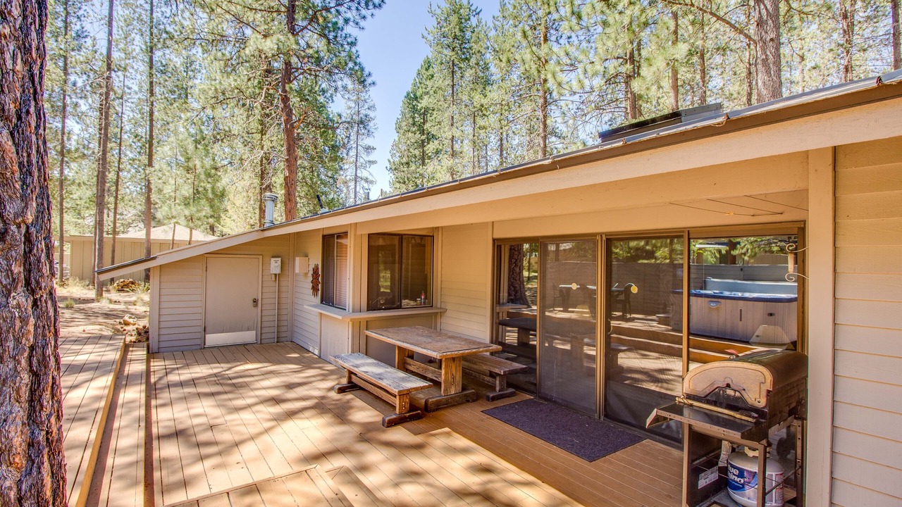 Photo of Patio Balcony in Sunriver