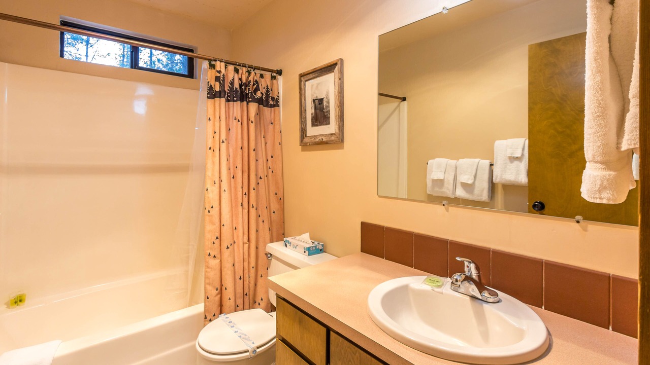 Photo of Bathroom in Sunriver