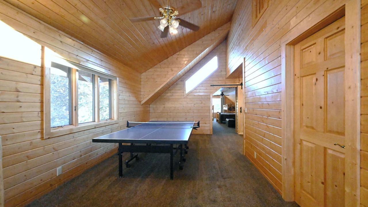 Photo of Bedroom in Island Park