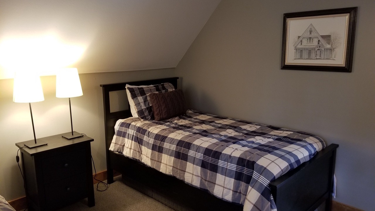 Photo of Bedroom in Sunriver