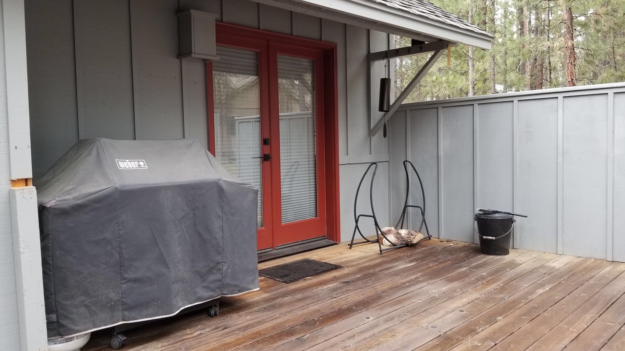 Photo of Patio Balcony in Sunriver