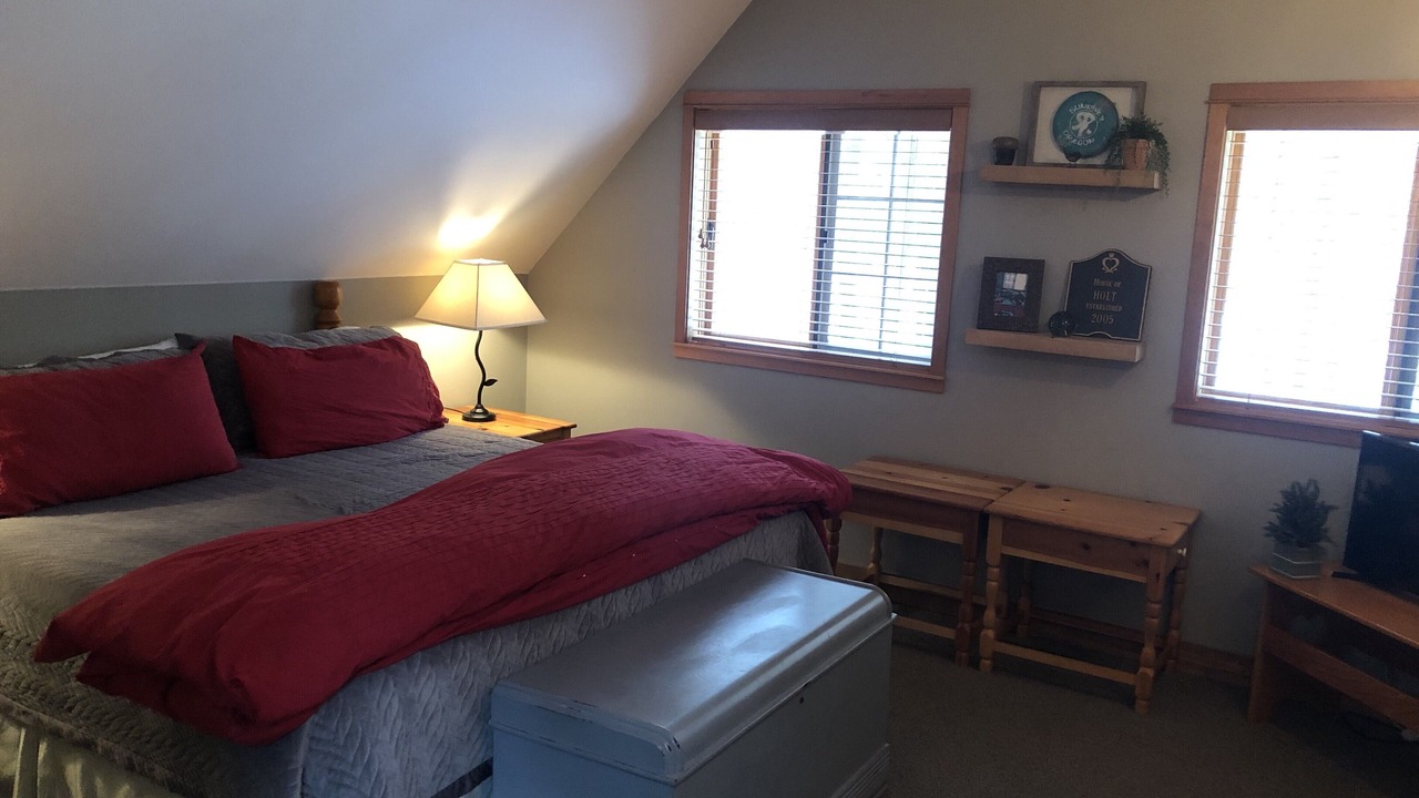 Photo of Bedroom in Sunriver