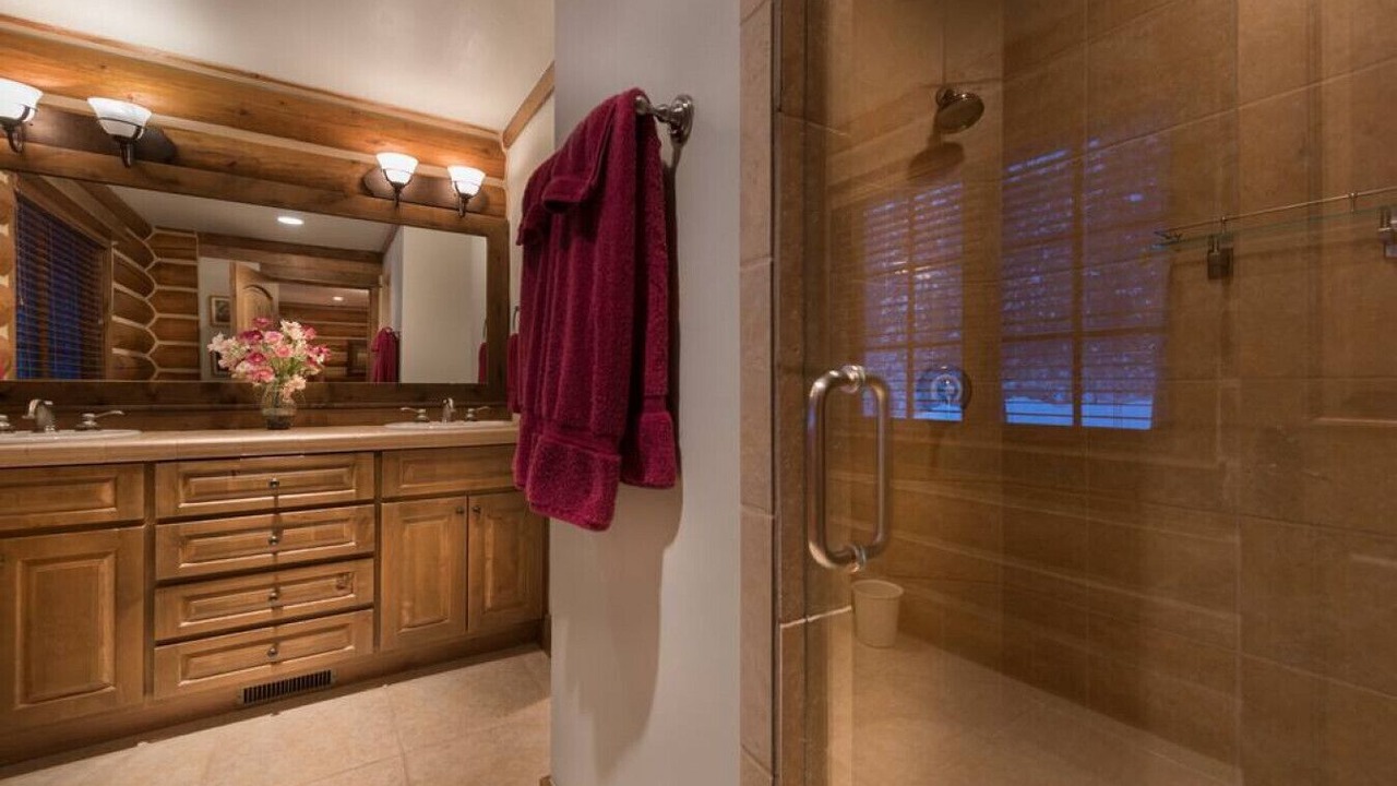 Photo of Bathroom in Victor