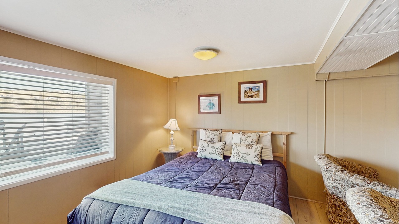 Photo of Bedroom in Chelan
