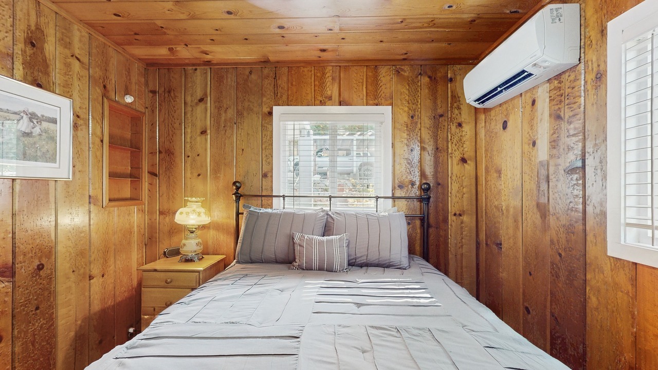 Photo of Bedroom in Chelan