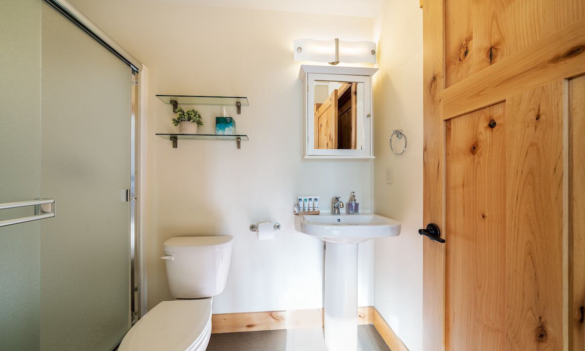 Photo of Bathroom in Chelan