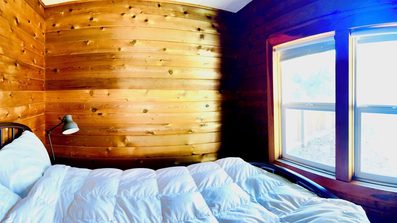 Photo of Bedroom in Point Roberts