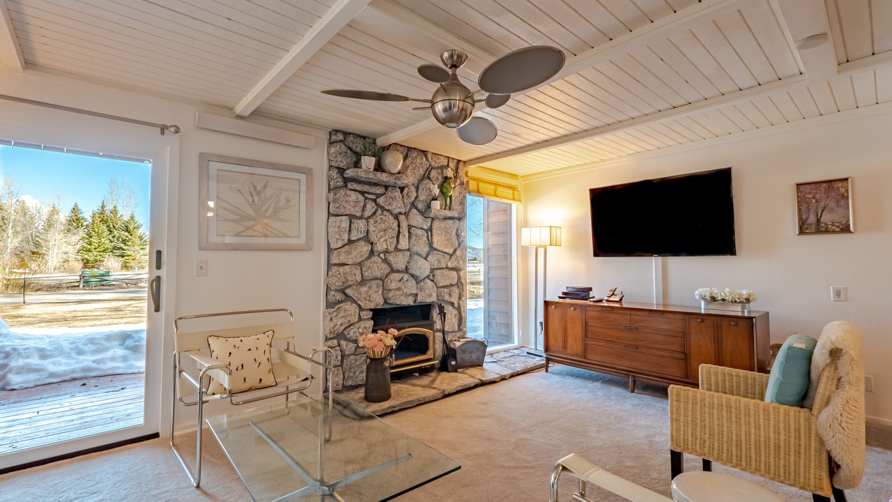 Photo of Livingroom in Jackson