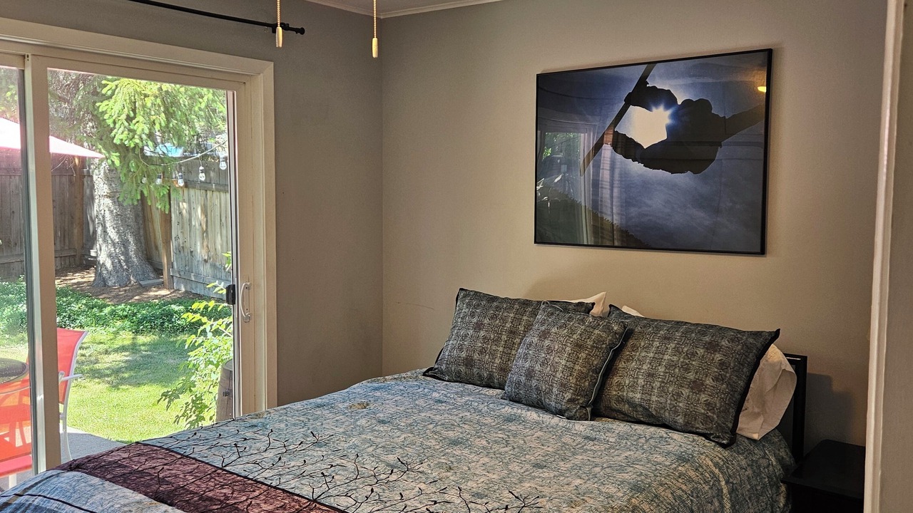 Photo of Bedroom in River Terrace