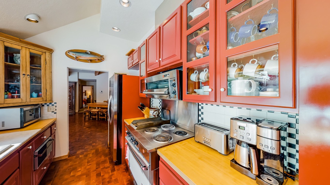 Photo of Kitchen in Warm Springs