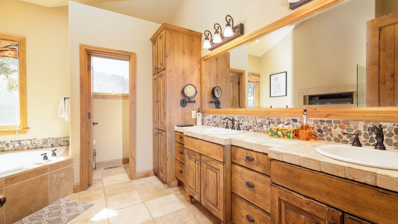 Photo of Bathroom in Salt Lake Mountain Resorts