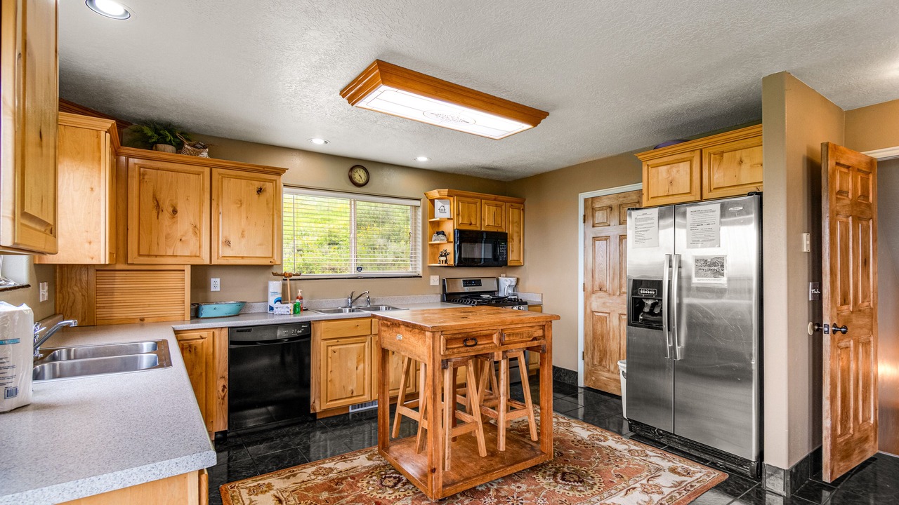 Photo of Kitchen in Harbor Village