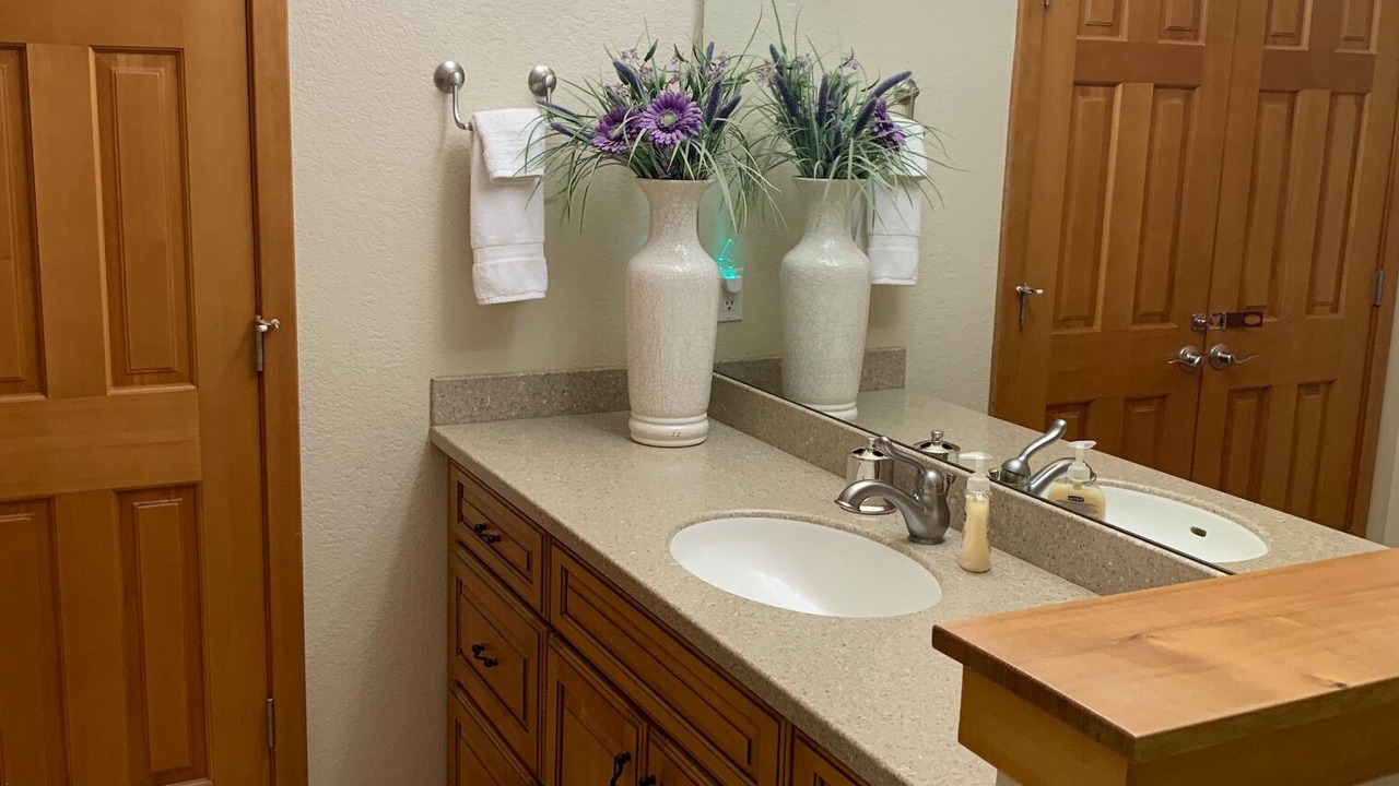 Photo of Bathroom in Sunriver