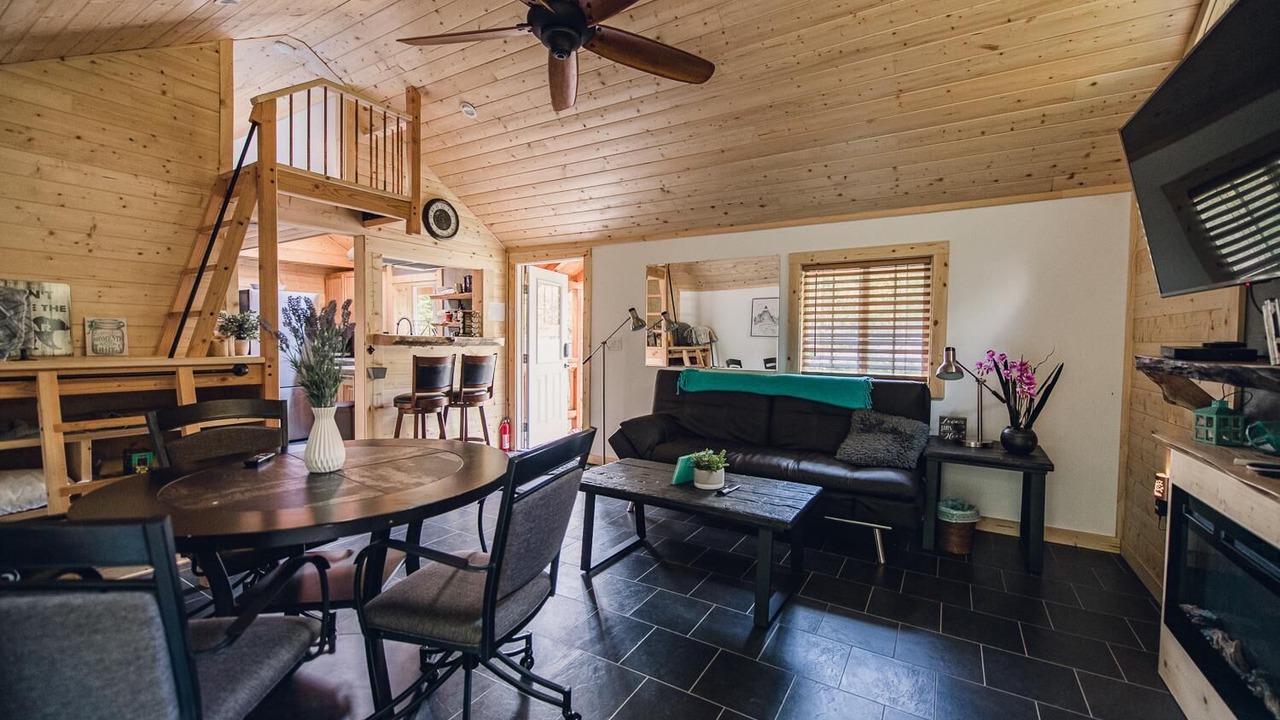 Photo of Livingroom in Port Angeles